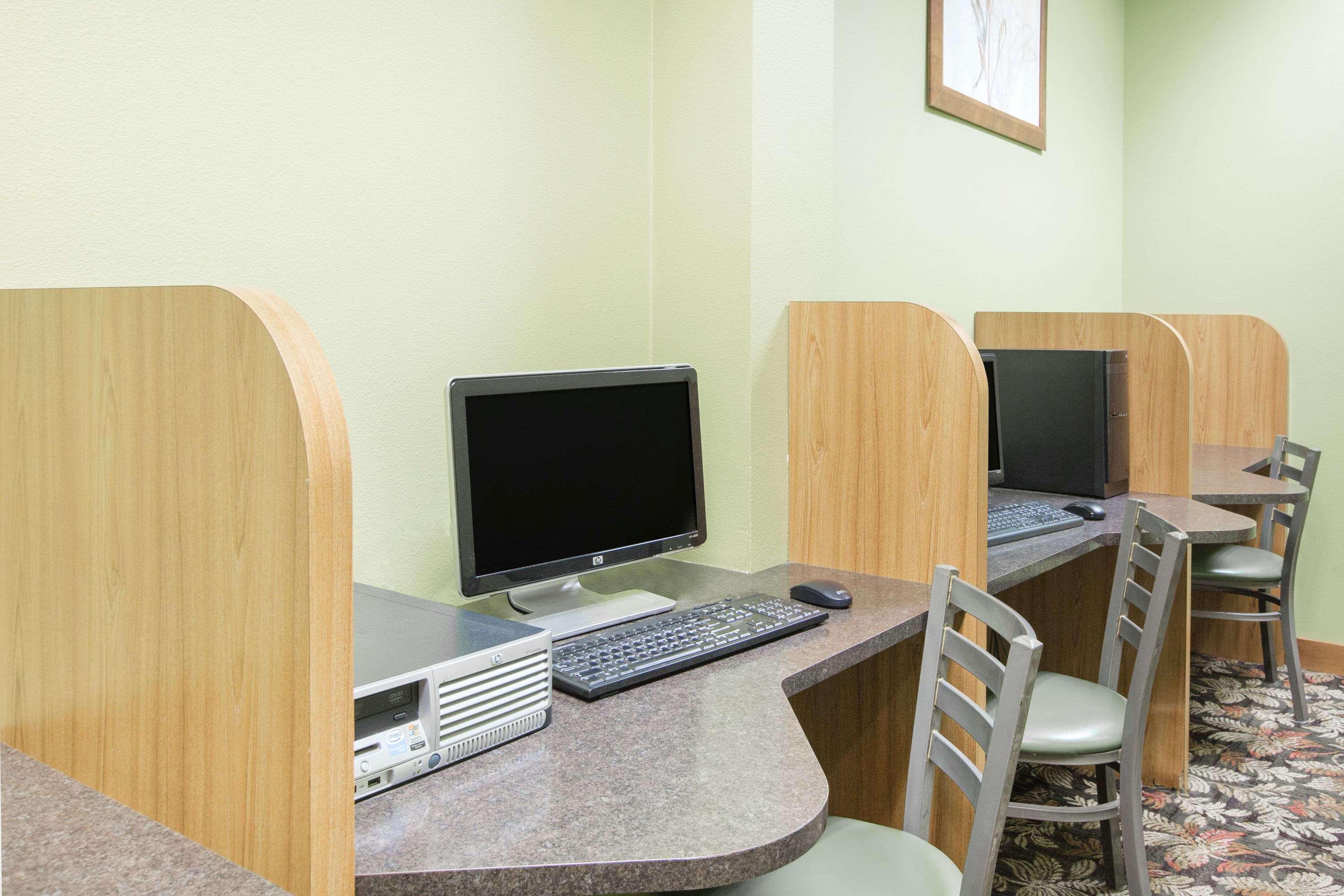 得梅因华美达热带度假村/会议中心度假酒店 Urbandale 外观 照片
